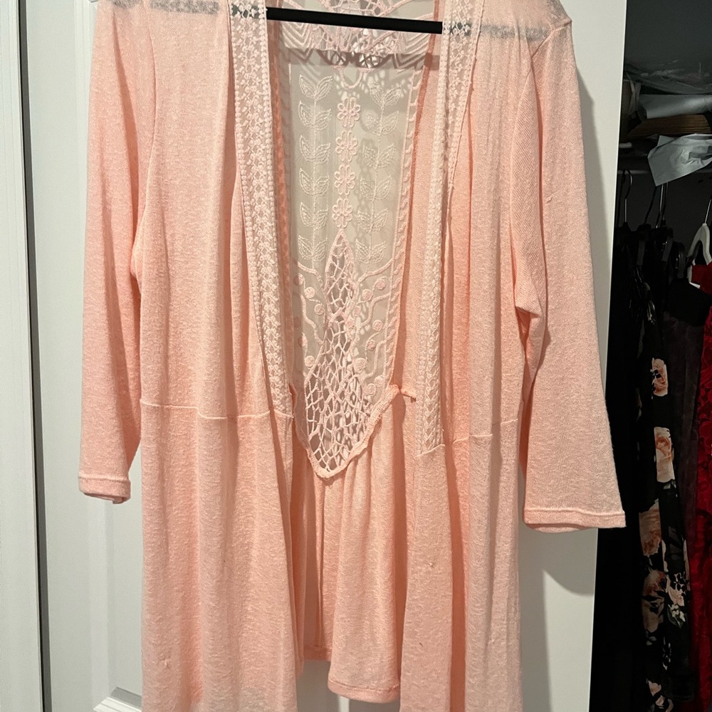 Elegant Pink Lace Trim sweater
